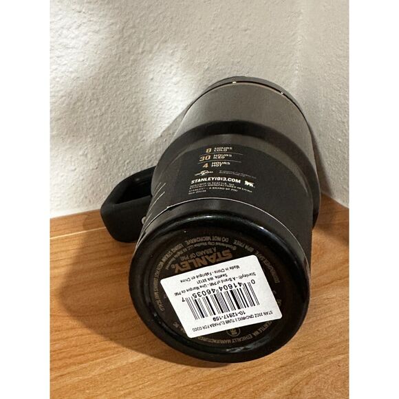 Stanley H2.0 Flowstate Quencher Tumbler Elphaba For Good 20 oz NWT - Picture 6 of 7